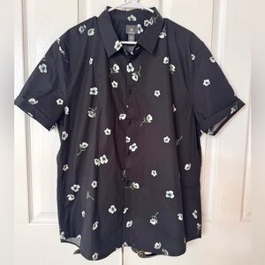 H&M Dark Navy and White Casual Muscle Fit Button Down Shirt